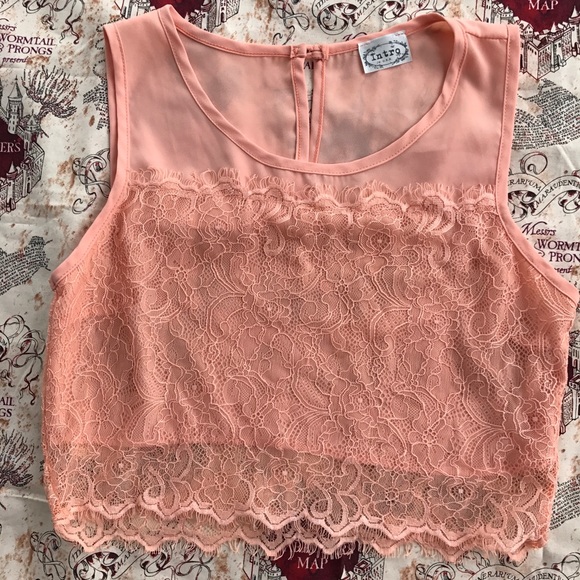 Tops - Peach Floral Lace Crop Top